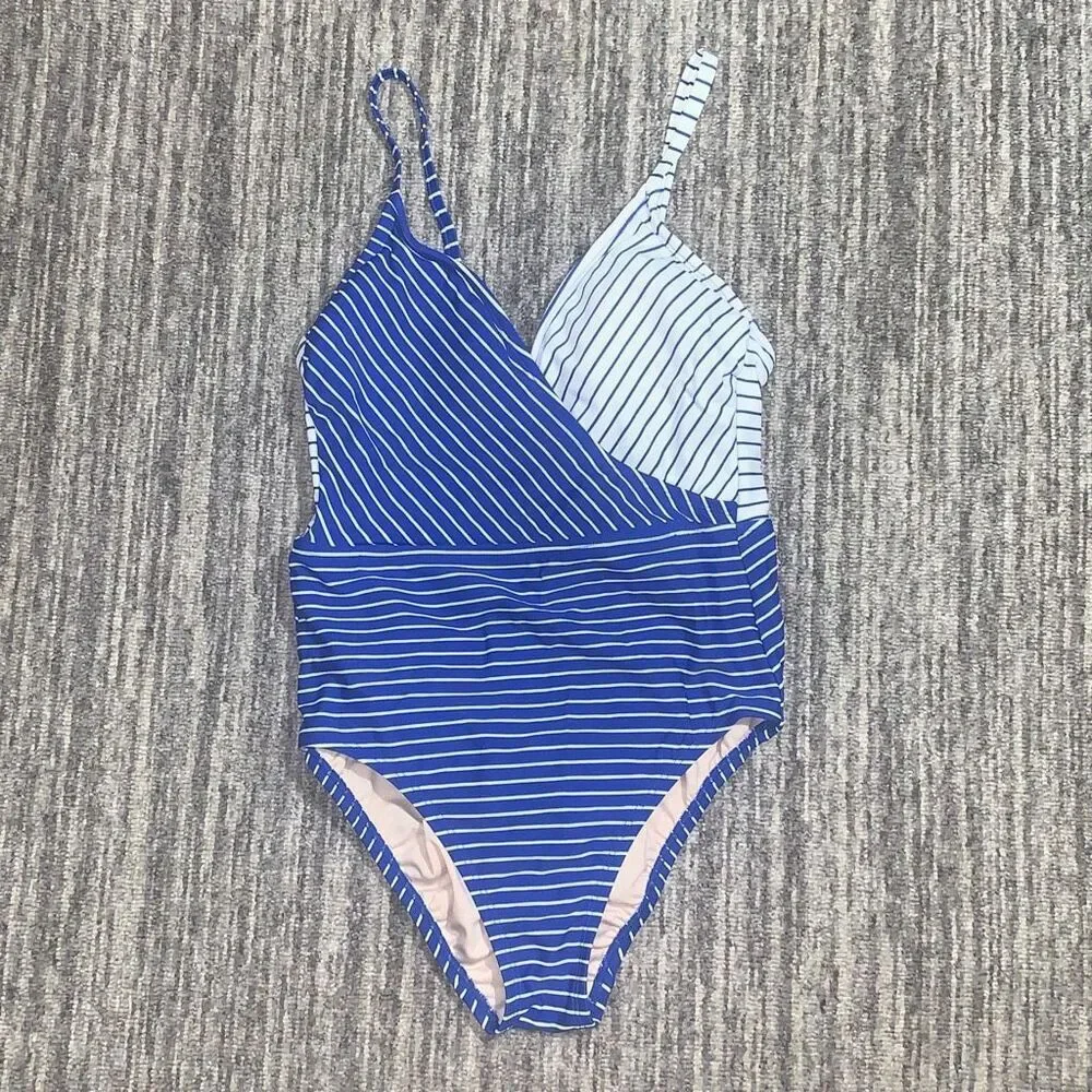 Kona Sol Women’s Small Blue White‎ Striped One Piece Bathing suit Swimwear